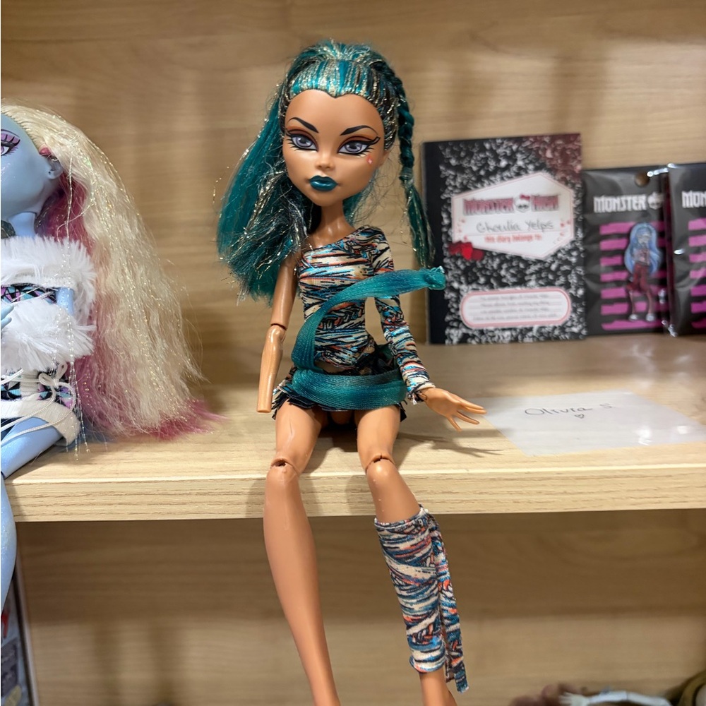 Monster High Nefera De Nile - Picture 9 of 11
